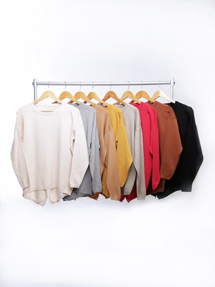 SWEATER ESPALDA CON DOBLE PICO SWEATER ESPALDA CON DOBLE PICO