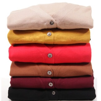 SACO CON BOTONES CUELLO V