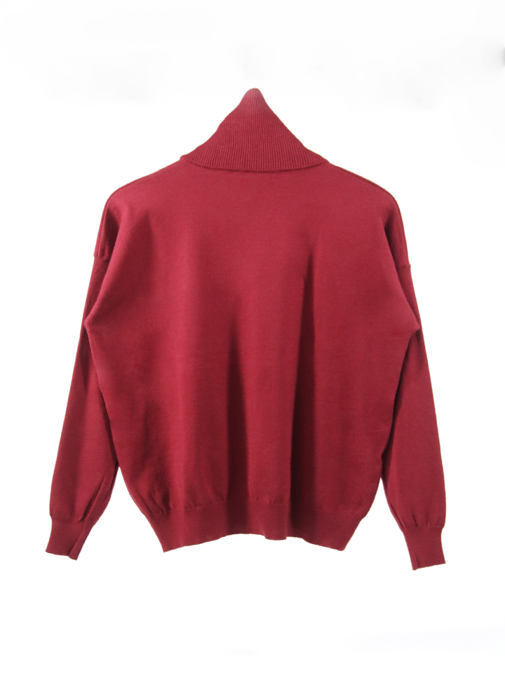 SWEATER POLERA CUELLO ALTO LISO SWEATER POLERA CUELLO ALTO LISO